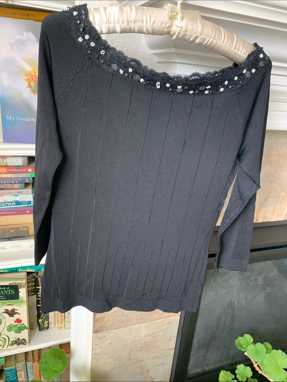 Yuka Classic Black Off-the-Shoulder Sweater with Floral Lace Trim